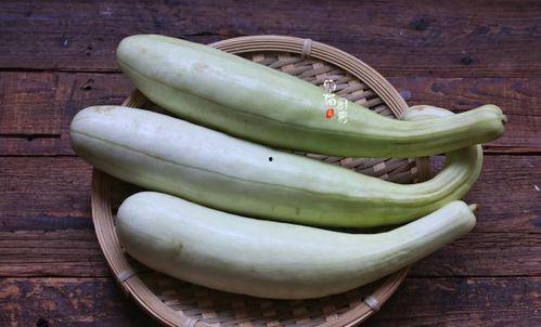 吃二斤瓜,二斤瓜果尽享清凉时光