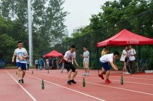 操场最新吃瓜,揭秘校园最新吃瓜事件